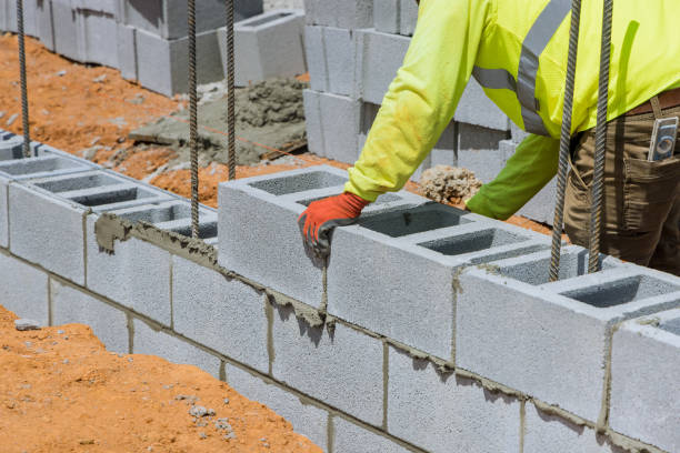 Best Custom Concrete Contractor  in Hawaiian Gardens, CA