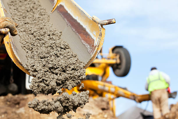 Best Residential Concrete Services  in Hawaiian Gardens, CA